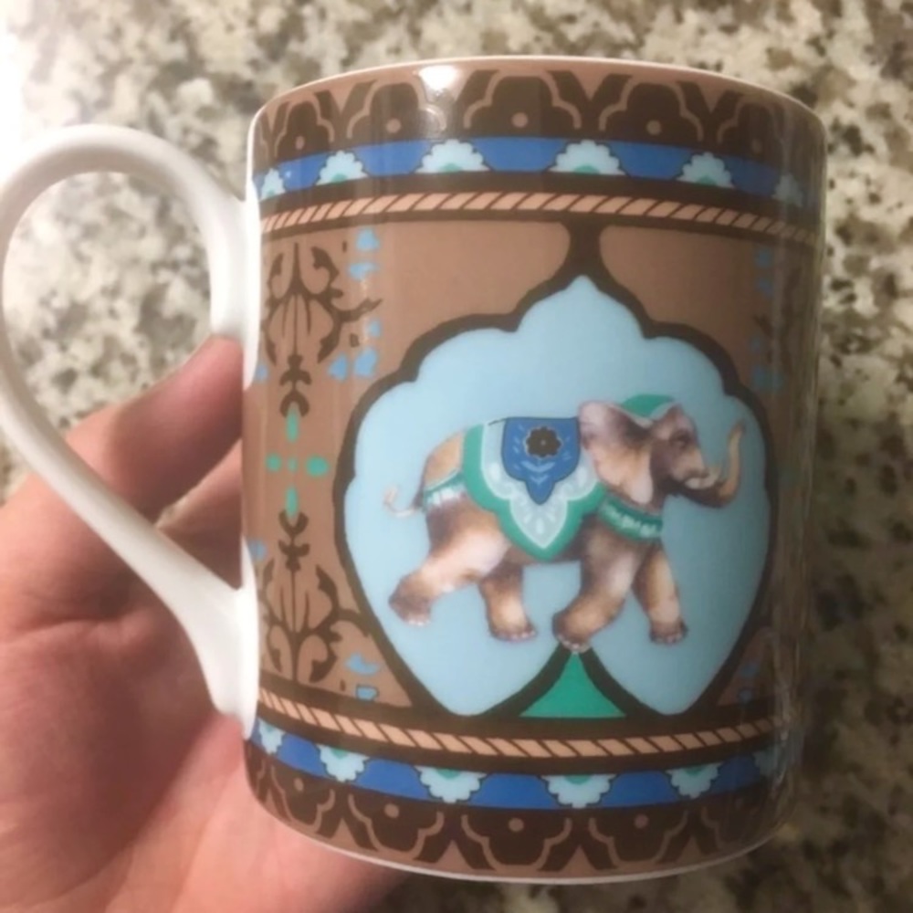Vera Bradley java blue mug
